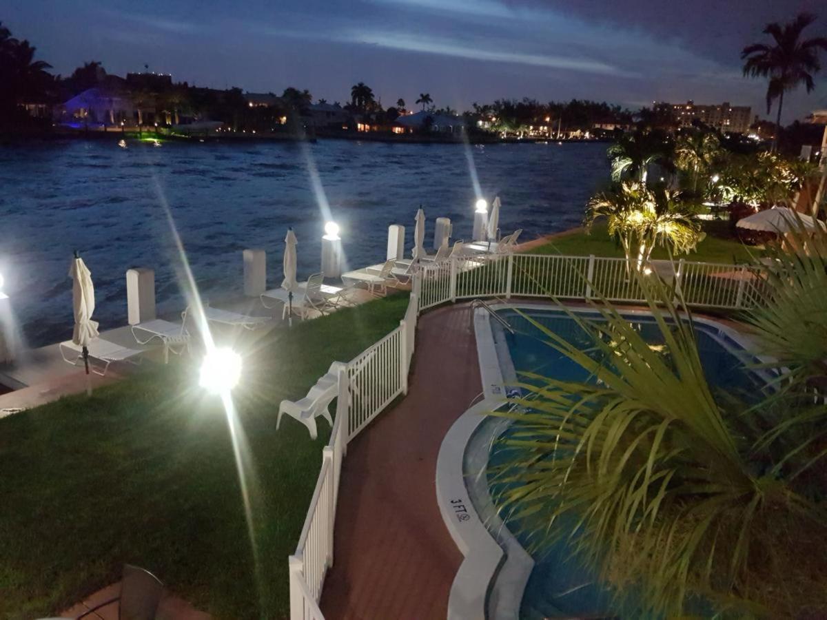 Aloha Escape Pompano Beach Appartement Buitenkant foto